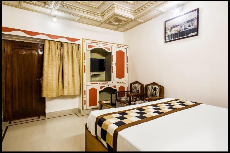 Hotel Bharat Niwas Bikaner Buitenkant foto